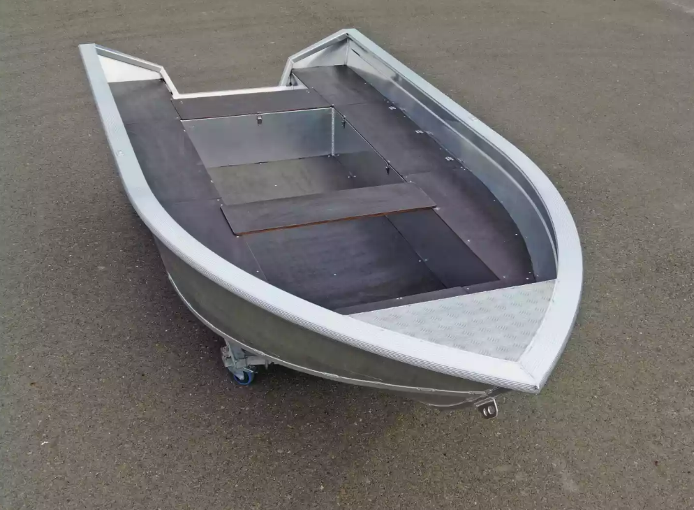 Алюминиевая лодка  Неман-420 в Новосибирске