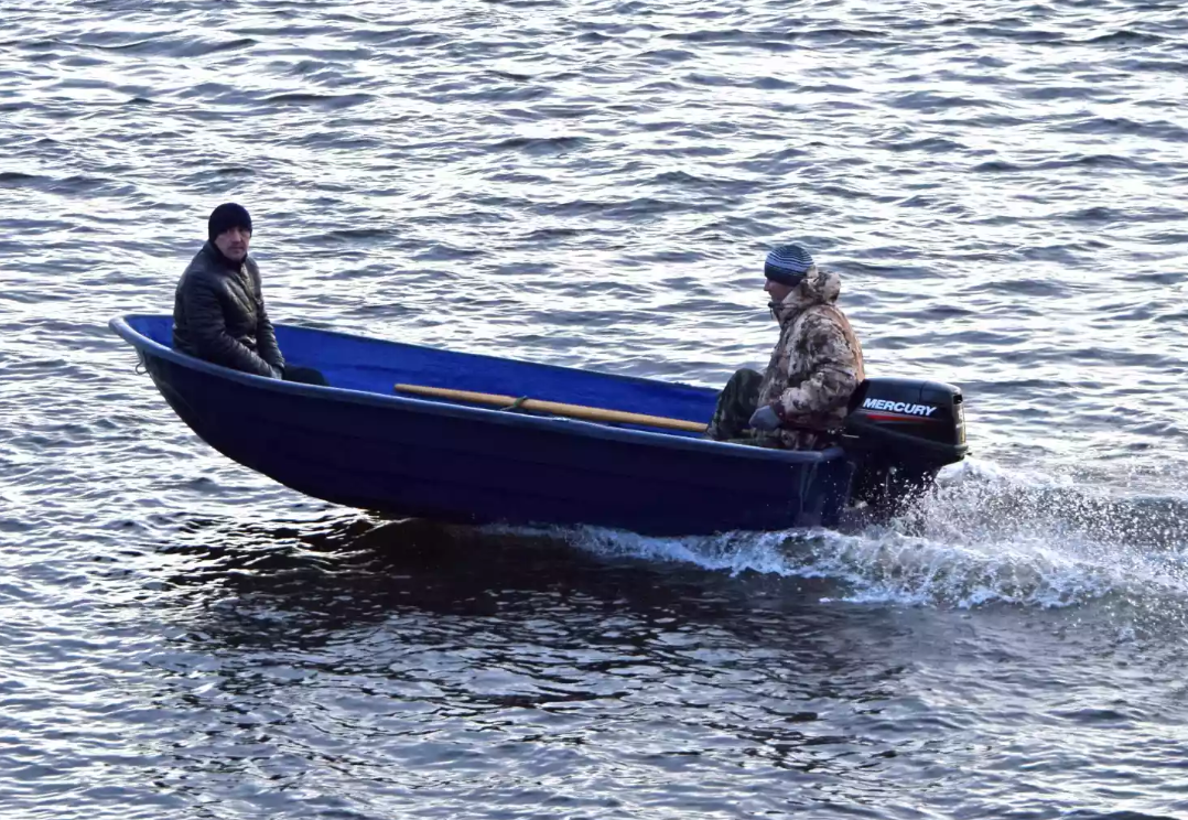 Стеклопластиковая лодка Neman-340 (тримаран) в Новосибирске