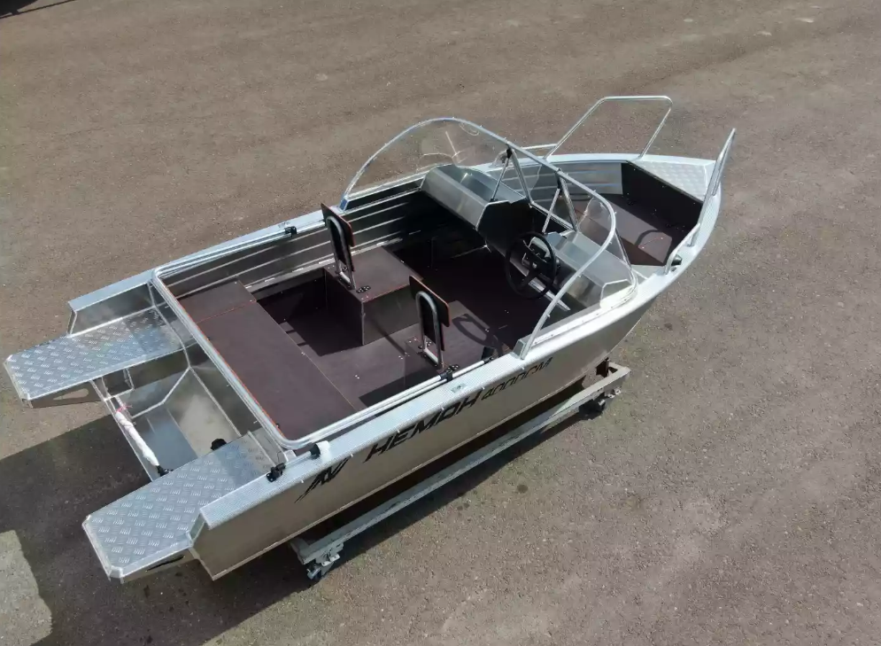 Алюминиевая лодка  Неман-400 DCM NEW в Новосибирске