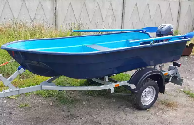 Стеклопластиковая лодка Neman-340 (тримаран) в Новосибирске