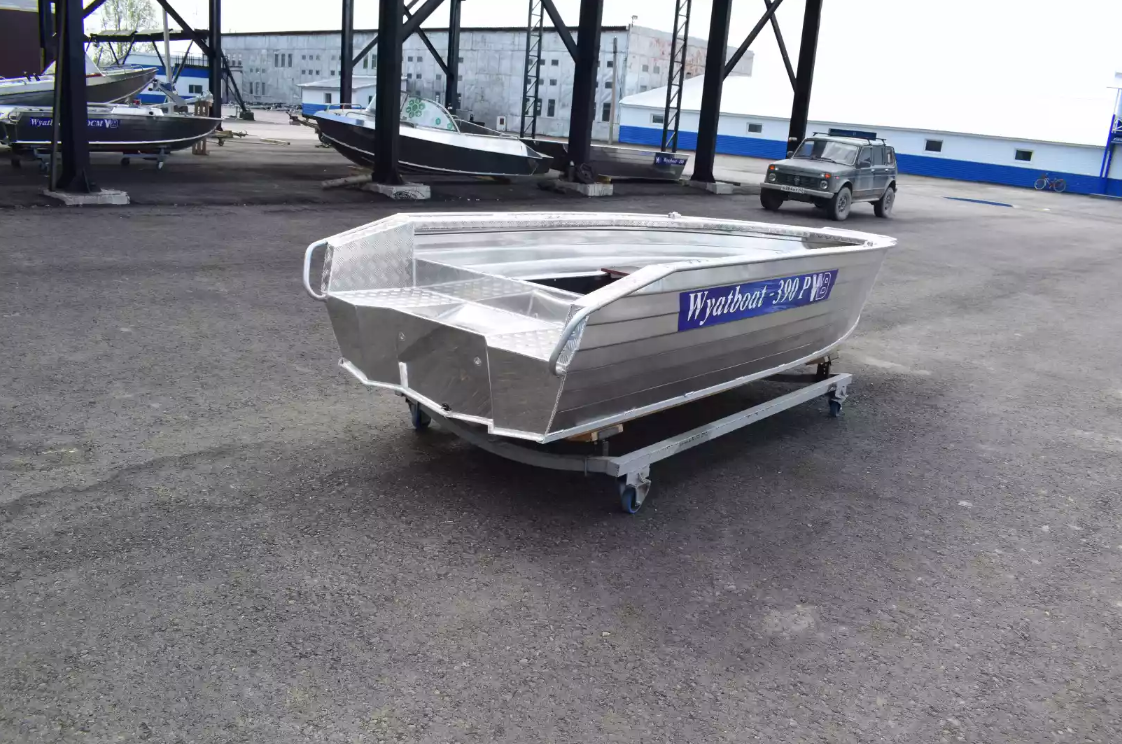 Алюминиевая лодка Wyatboat-390Р Увеличенный борт в Новосибирске