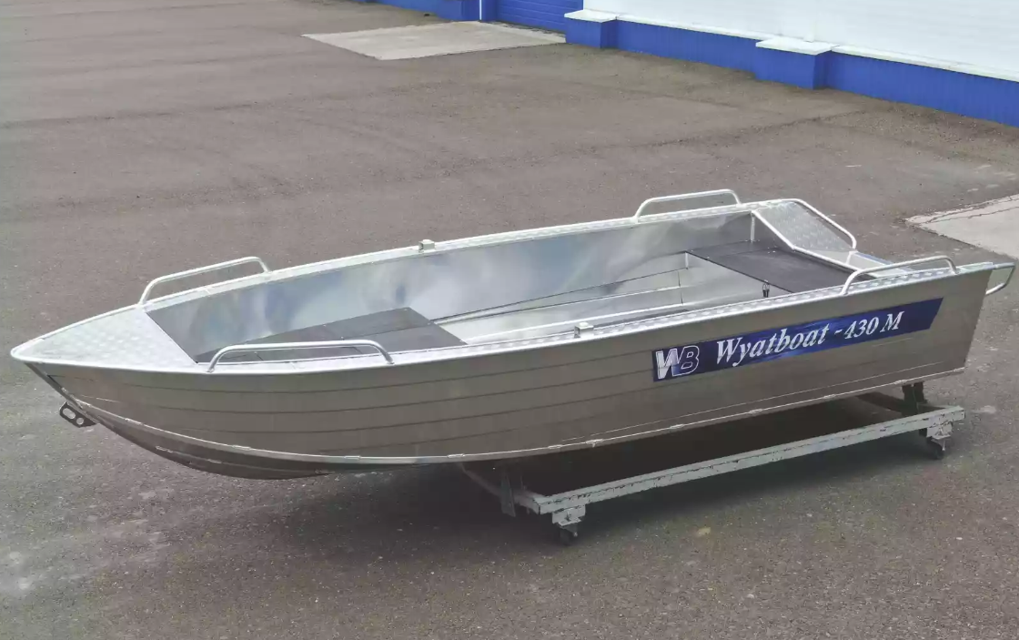 Алюминиевая лодка  Wyatboat-430М FISH в Новосибирске