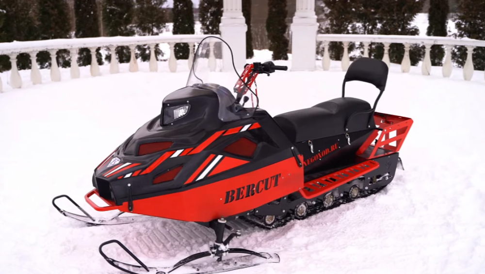 Миниснегоход Бурлак Беркут СУПЕР ЛОНГ 24 л.с. в Новосибирске