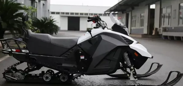 Снегоход ULAR 220 в Новосибирске