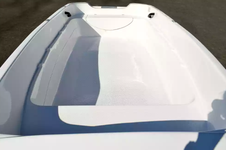 Стеклопластиковая лодка Пингвин (тримаран) в Новосибирске