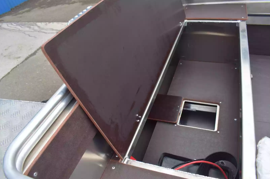 Алюминиевая лодка  Неман-400 DCM NEW в Новосибирске