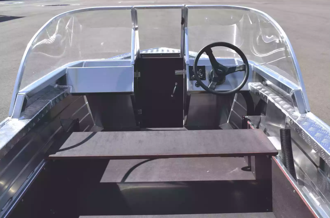 Алюминиевая лодка Wyatboat-390 DCM в Новосибирске