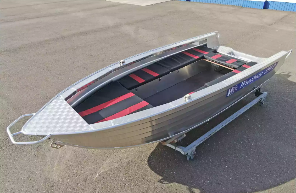 Алюминиевая лодка Wyatboat-390РМ увеличенный борт в Новосибирске