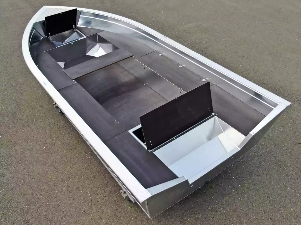 Алюминиевая лодка  Неман-420 в Новосибирске