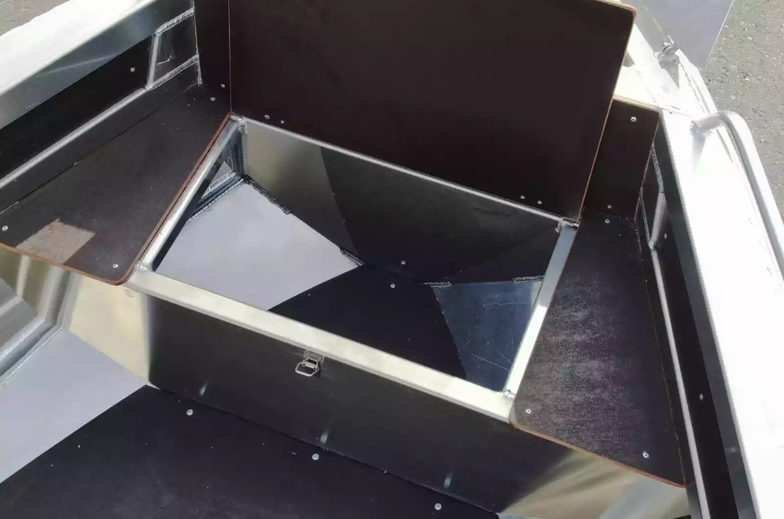 Алюминиевая лодка  Неман-480 Р в Новосибирске