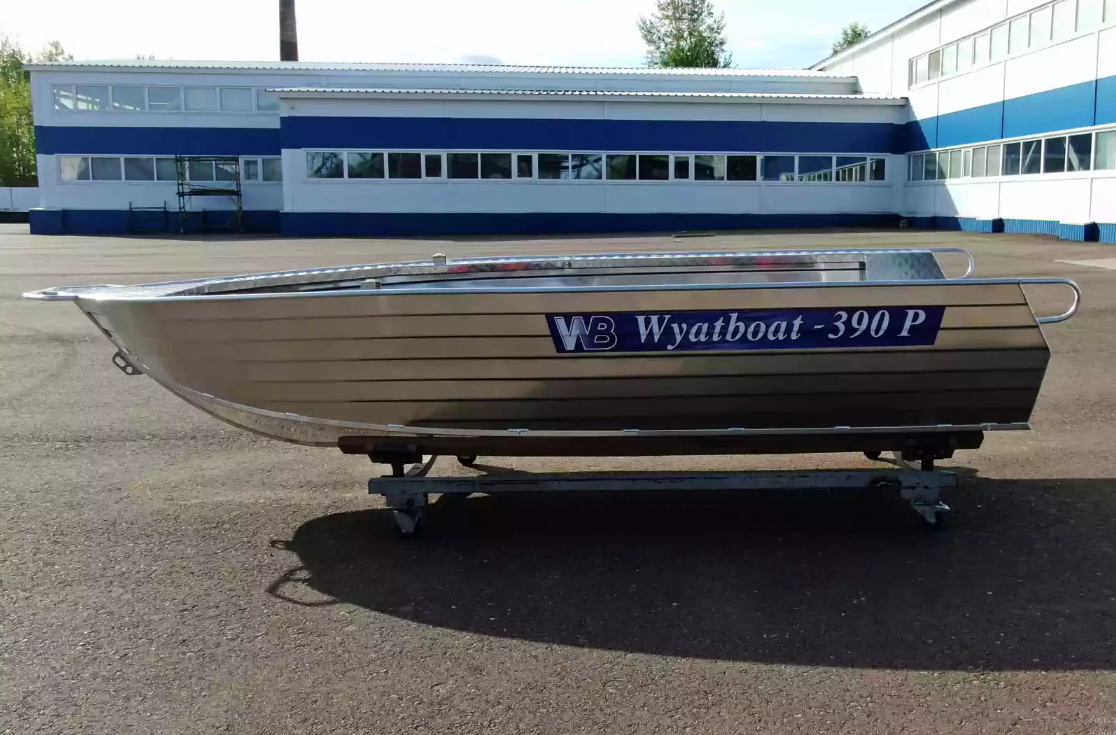 Алюминиевая лодка Wyatboat-390РМ увеличенный борт в Новосибирске