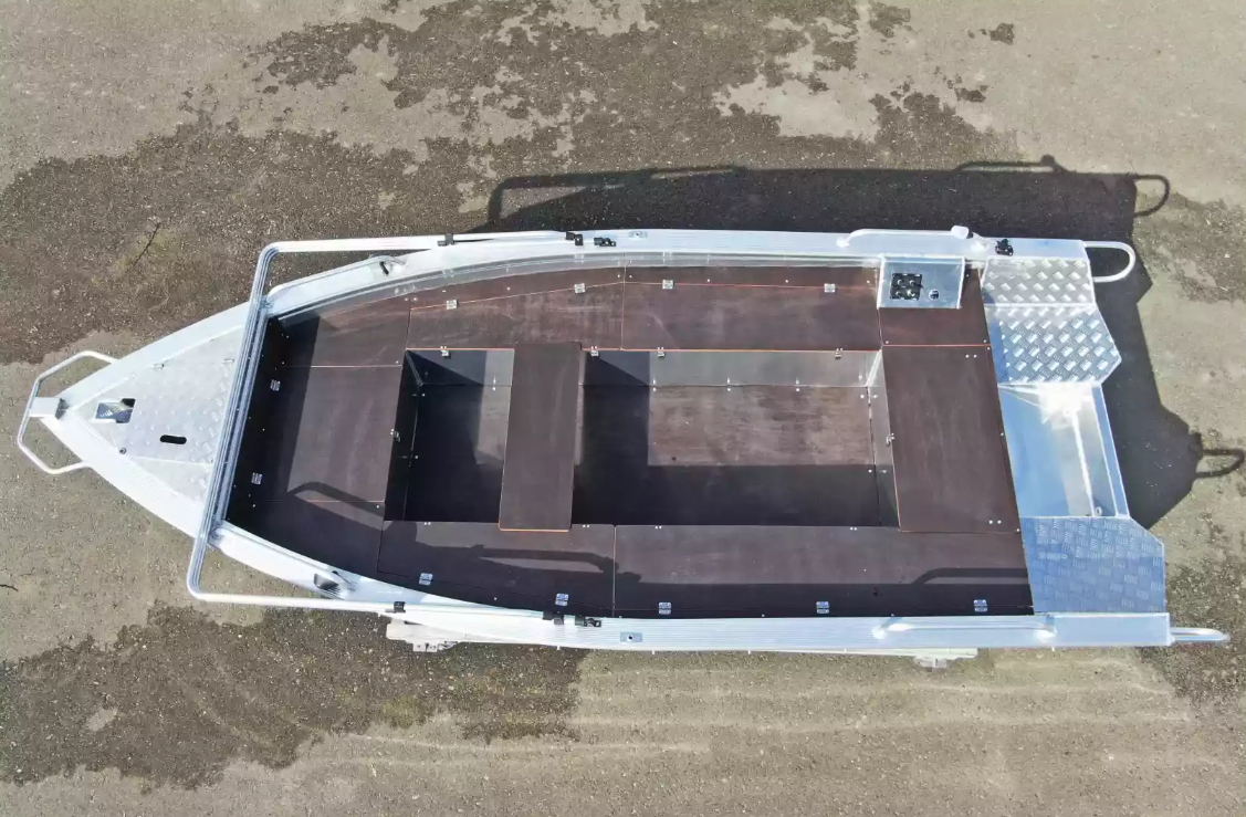 Алюминиевая лодка Wyatboat-390РМ в Новосибирске