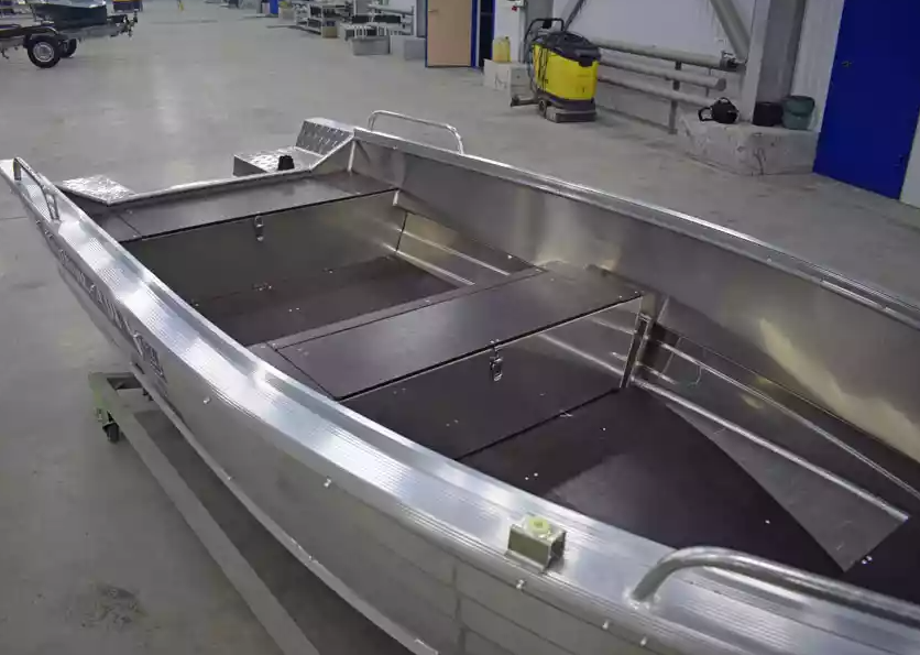 Алюминиевая лодка  Wyatboat-430 Р в Новосибирске