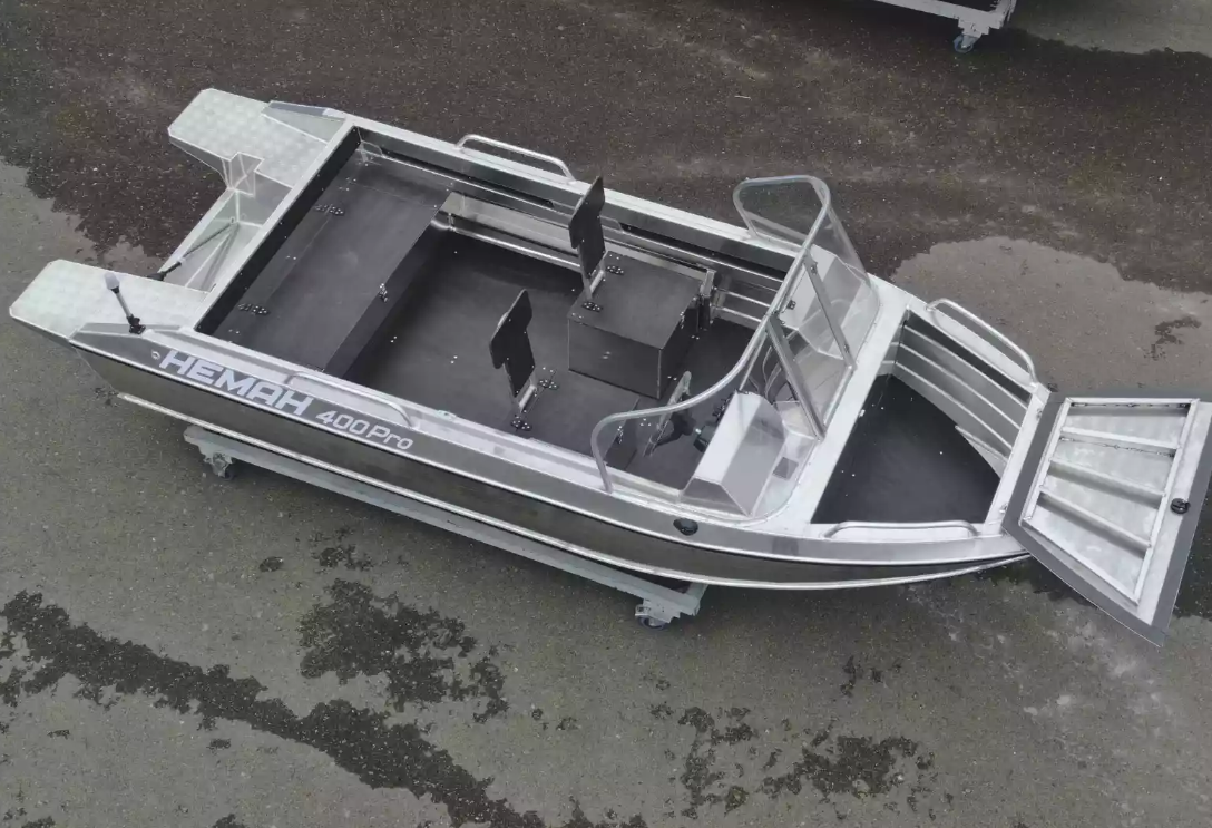 Алюминиевая лодка  Neman-400 PRO в Новосибирске