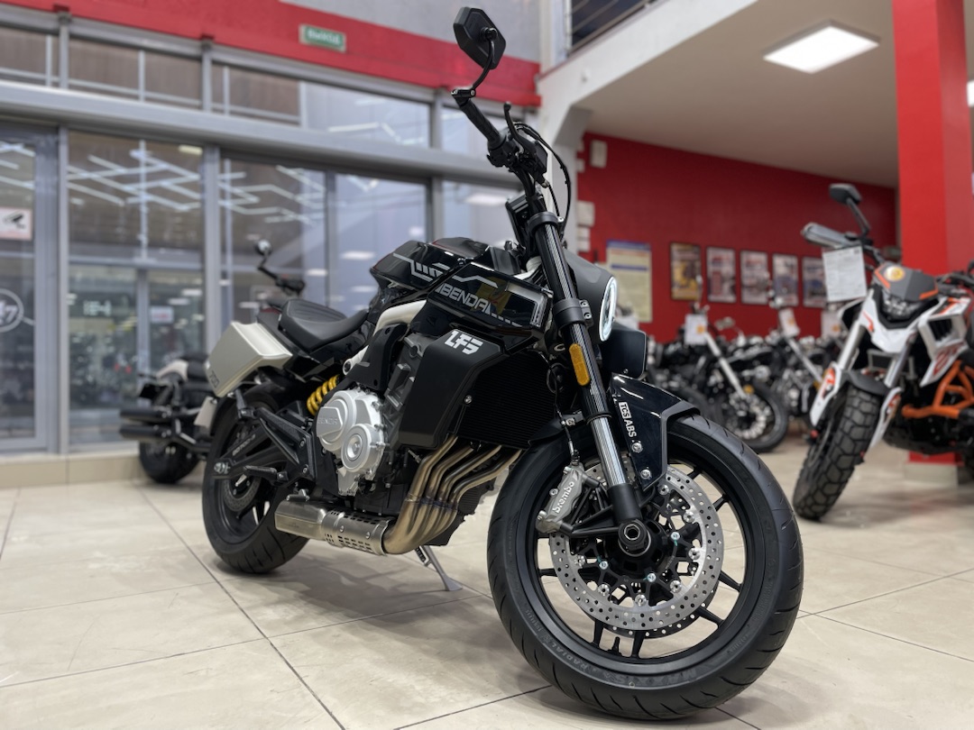 Мотоцикл Benda LFS 700 в Новосибирске