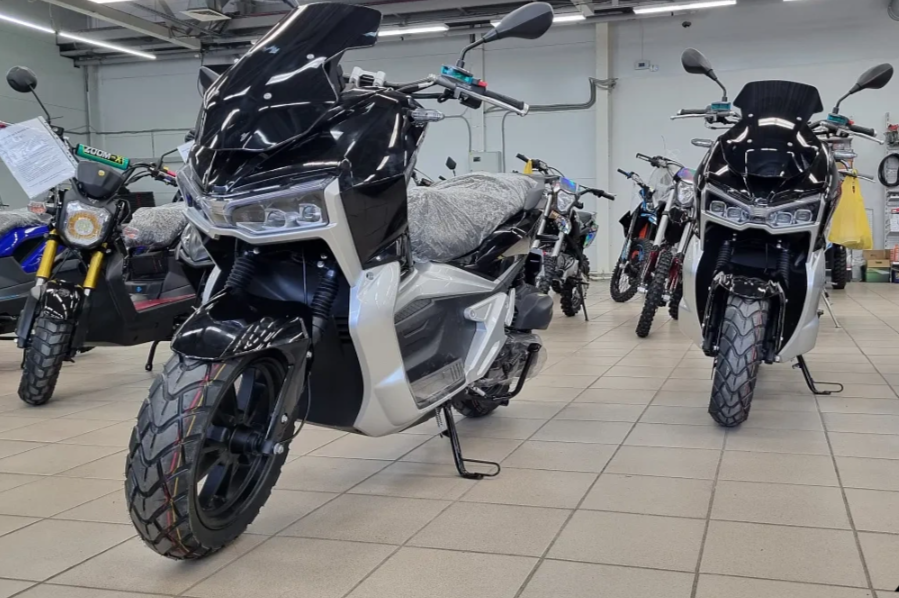 МаксиСкутер PROMAX ADV 200(49) (REPLICA HONDA) в Новосибирске