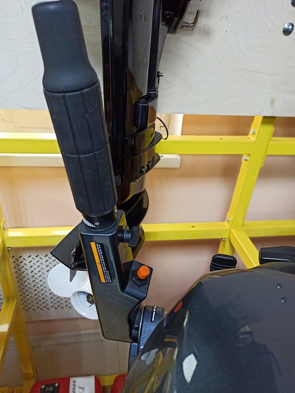 Лодочный мотор BREEZE F9,9S (4х тактный) в Новосибирске