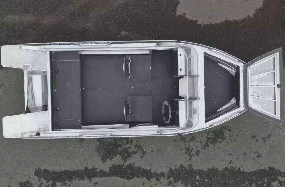 Алюминиевая лодка  Neman-400 PRO в Новосибирске