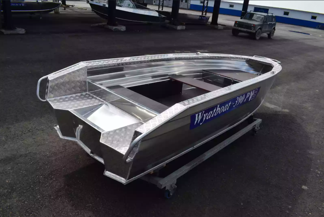 Алюминиевая лодка Wyatboat-390Р Увеличенный борт в Новосибирске