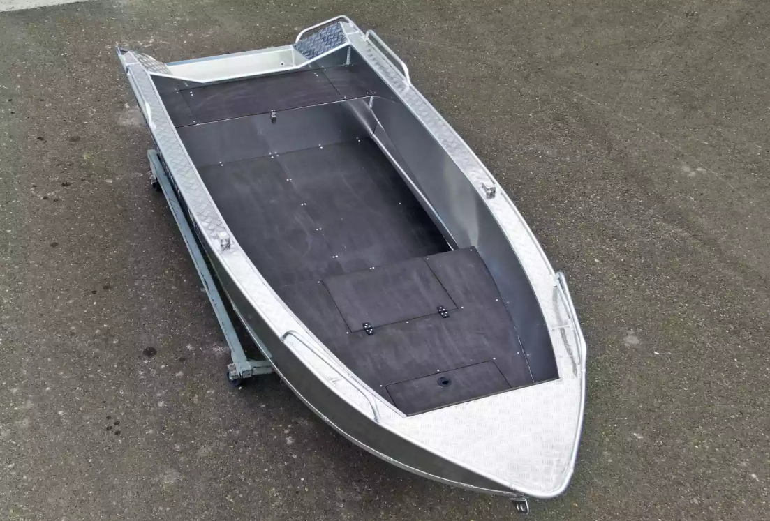 Алюминиевая лодка  Wyatboat-430М FISH в Новосибирске