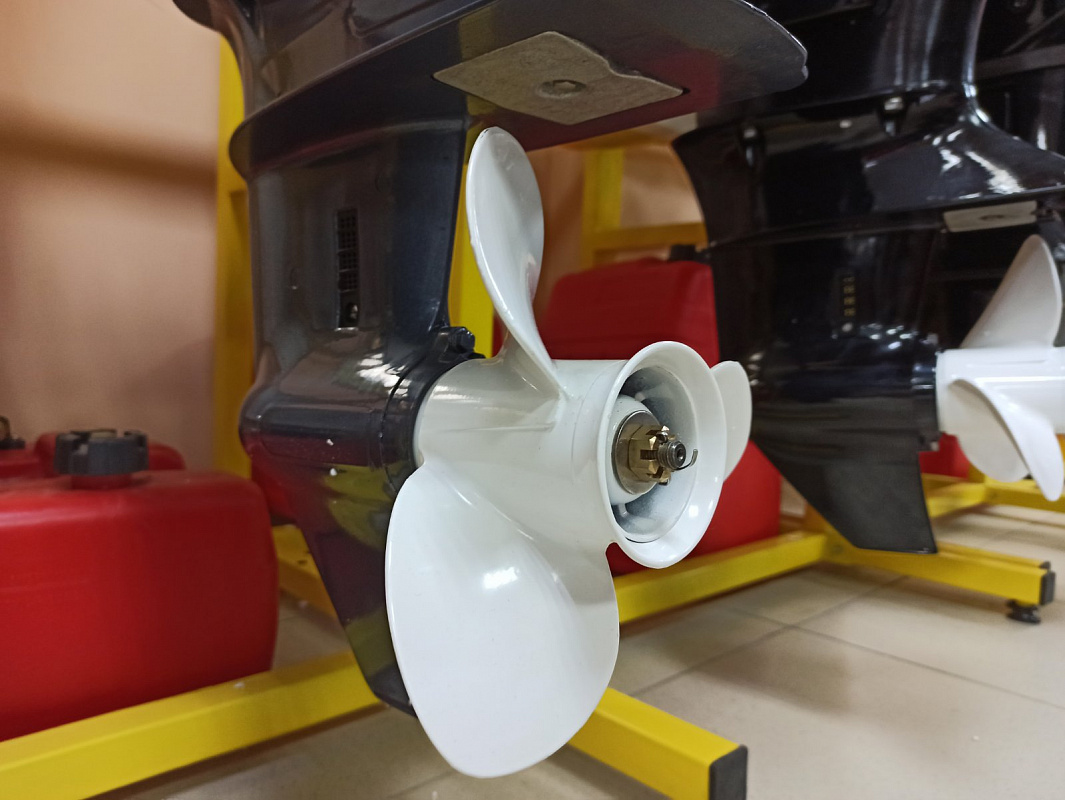 Лодочный мотор BREEZE F9,9S (4х тактный) в Новосибирске