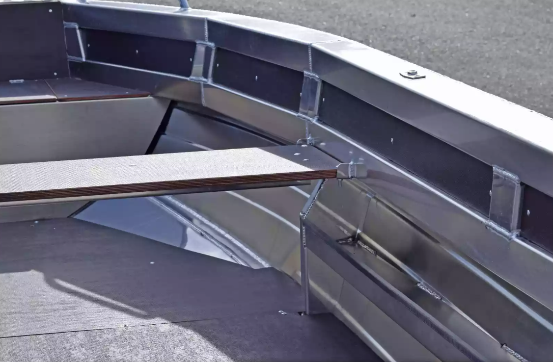 Алюминиевая лодка  Неман-480 Р в Новосибирске