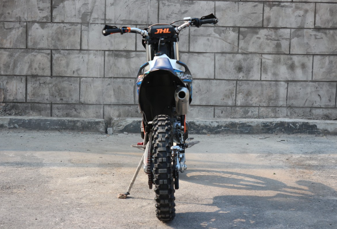 Мотоцикл JHLMOTO JHL Z3 CB250 (172FMM-3A) в Новосибирске