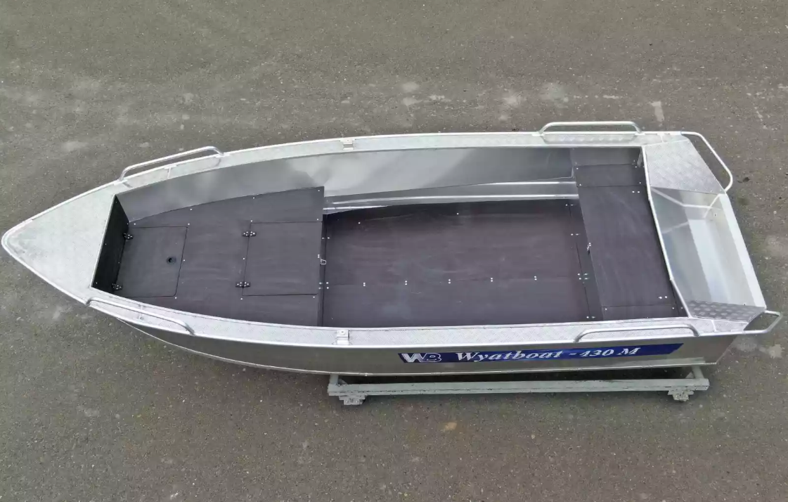 Алюминиевая лодка  Wyatboat-430М FISH в Новосибирске