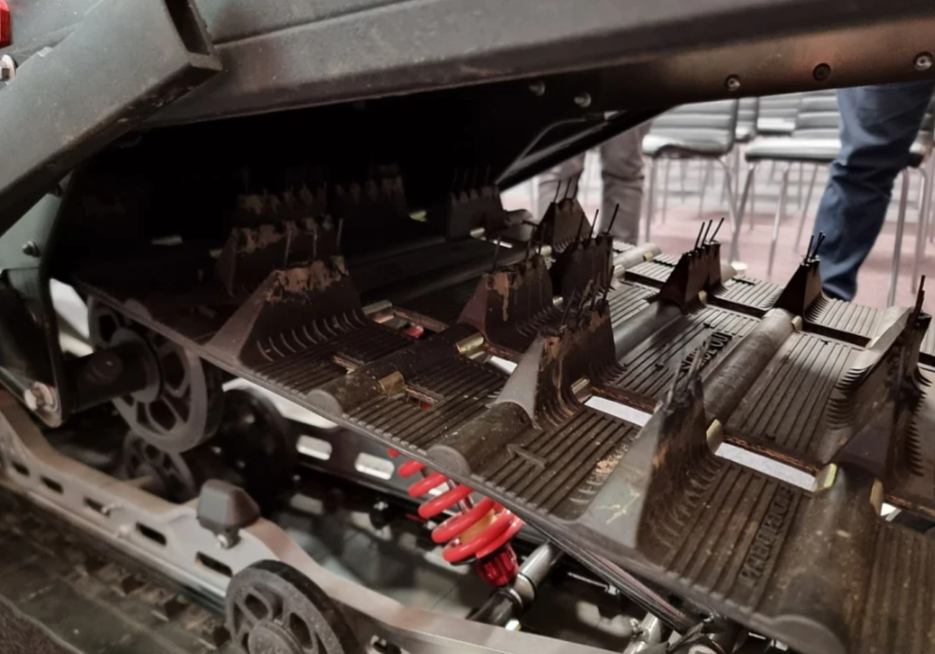 Снегоход AODES Siberiacross 1000 SWT 600mm LCD 6.8 в Новосибирске