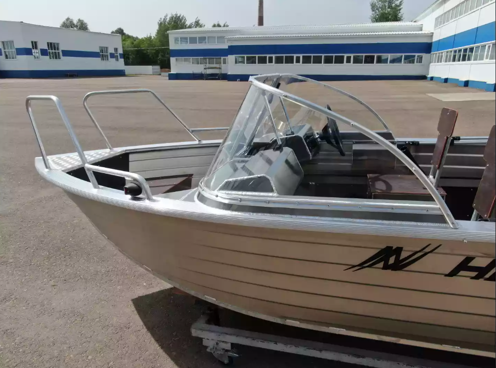 Алюминиевая лодка  Неман-400 DCM NEW в Новосибирске