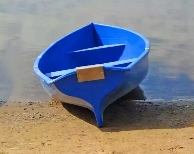 Стеклопластиковая лодка Омуль в Новосибирске