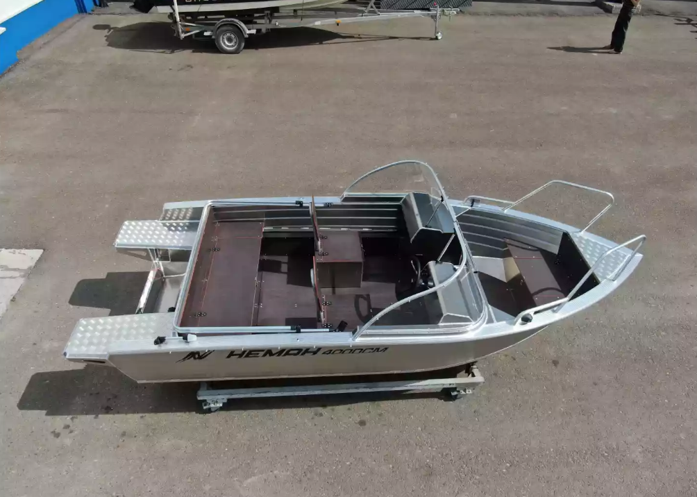 Алюминиевая лодка  Неман-400 DCM NEW в Новосибирске