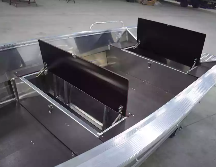 Алюминиевая лодка  Wyatboat-430 Р в Новосибирске