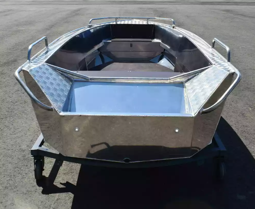Алюминиевая лодка  Wyatboat-430М в Новосибирске