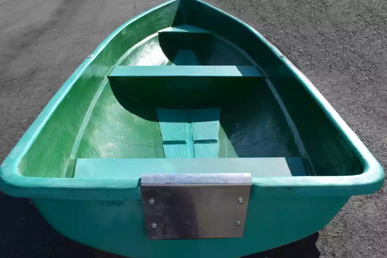 Стеклопластиковая Лодка Голавль в Новосибирске