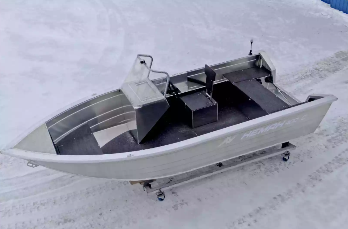 Алюминиевая лодка Неман-400 С в Новосибирске