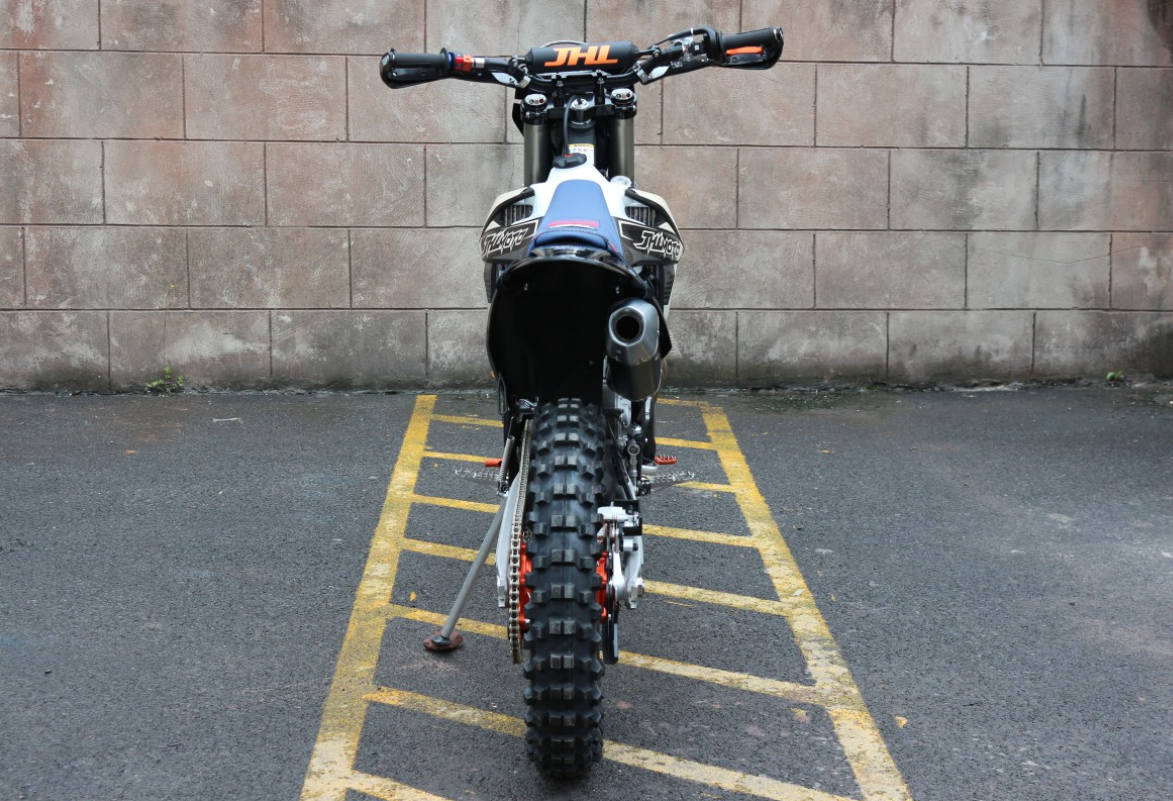 Мотоцикл JHLMOTO JHL Z8i (EFI) NC300S (182-MN) в Новосибирске