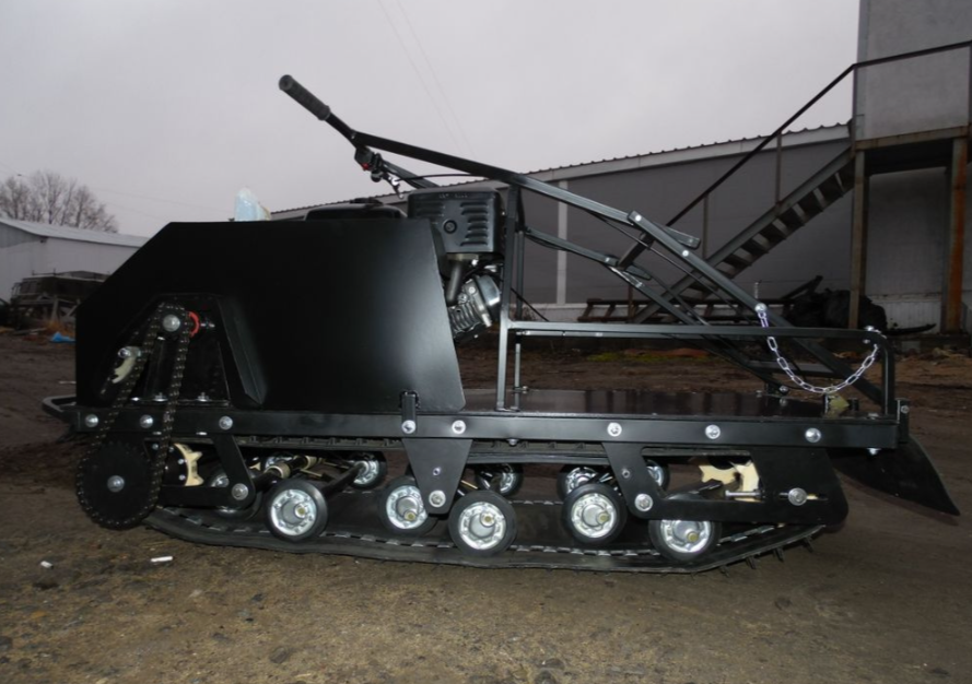 Мотобуксировщик AhtaR Зима 15 л/с с вариатором в Новосибирске