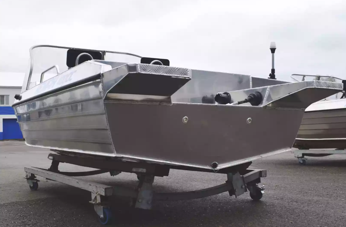 Алюминиевая лодка  Neman-400 DC в Новосибирске