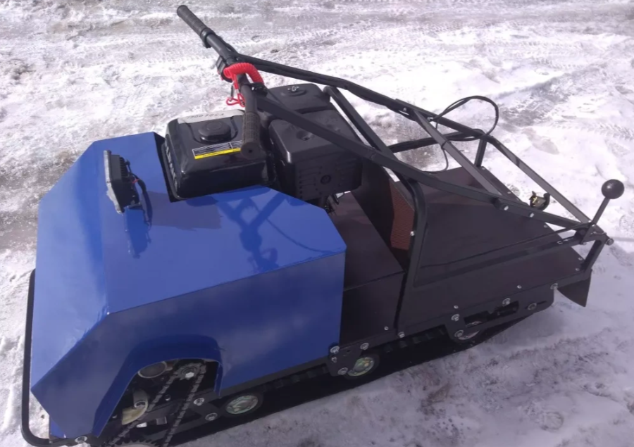 Мотобуксировщик AhtaR ЗИМА с реверсом (задний ход) в Новосибирске