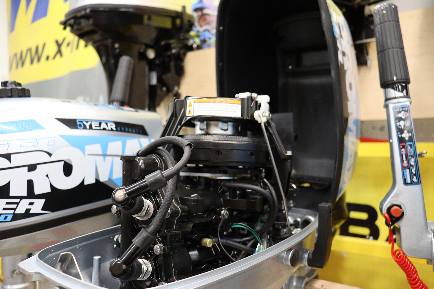 Лодочный мотор PROMAX SP9.9FHS LIGHT в Новосибирске