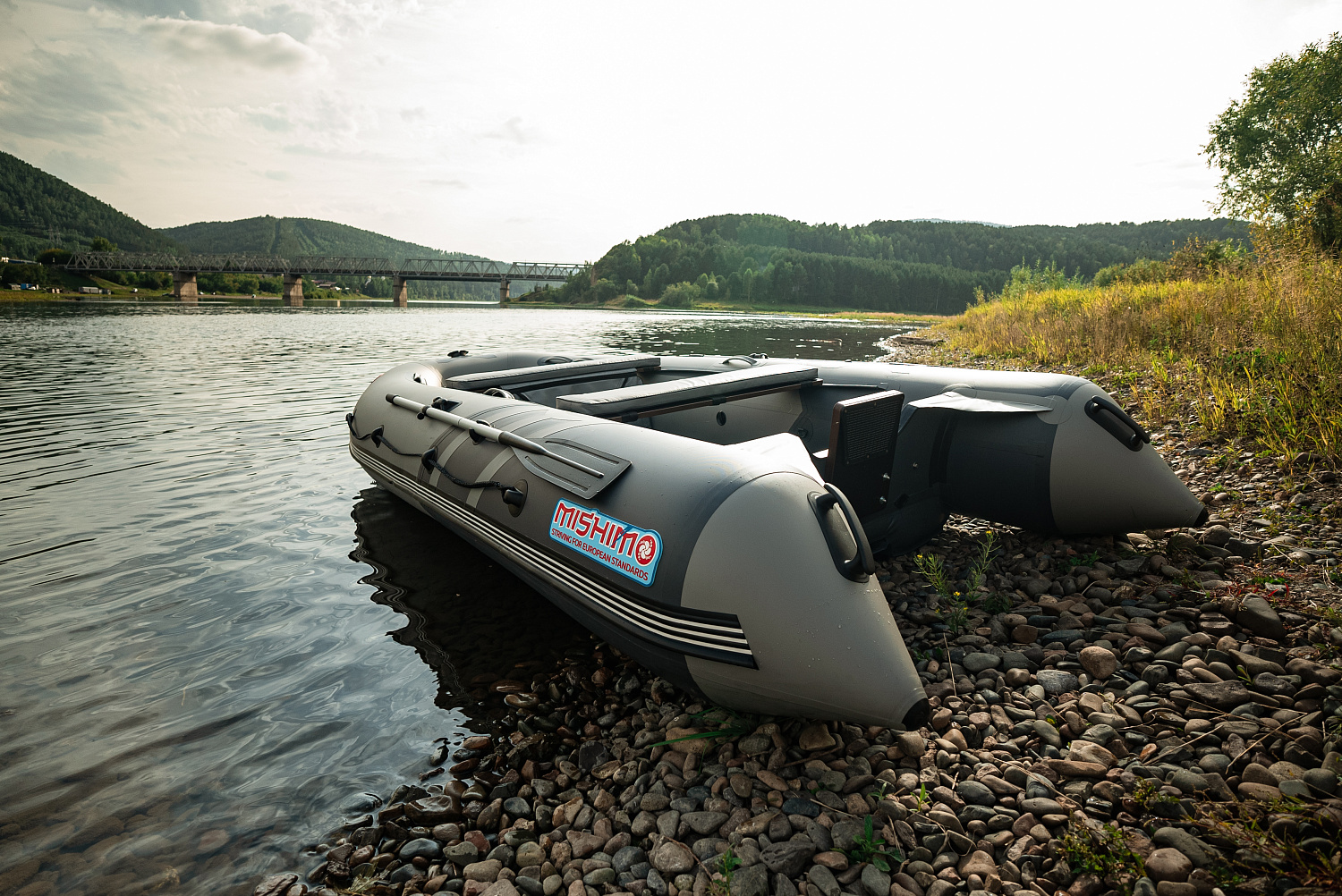 Лодка MISHIMO RIVER JET 390 под водомет в Новосибирске