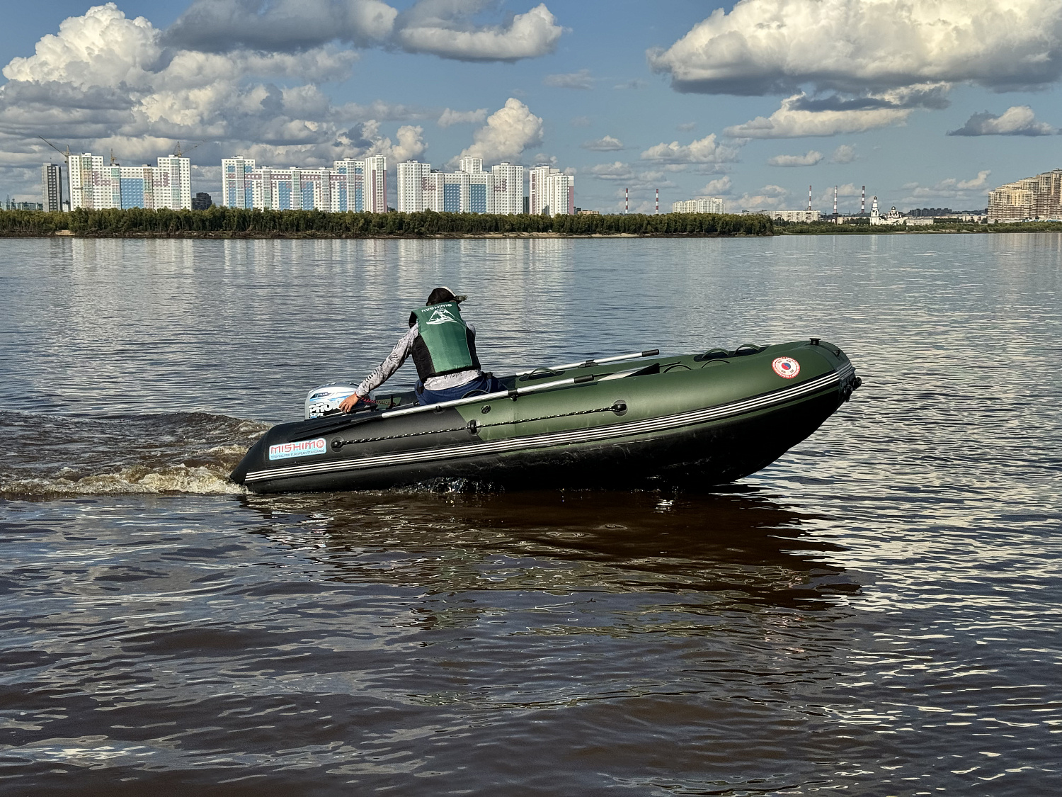 Лодка MISHIMO BIG FLOOR 400 в Новосибирске