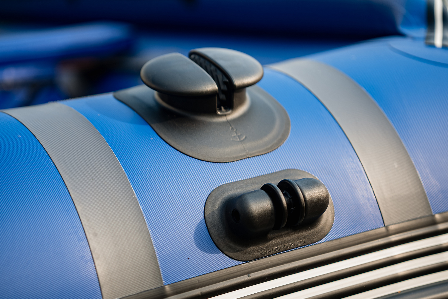 Лодка MISHIMO RIVER FJET PRO 410  под водомет в Новосибирске