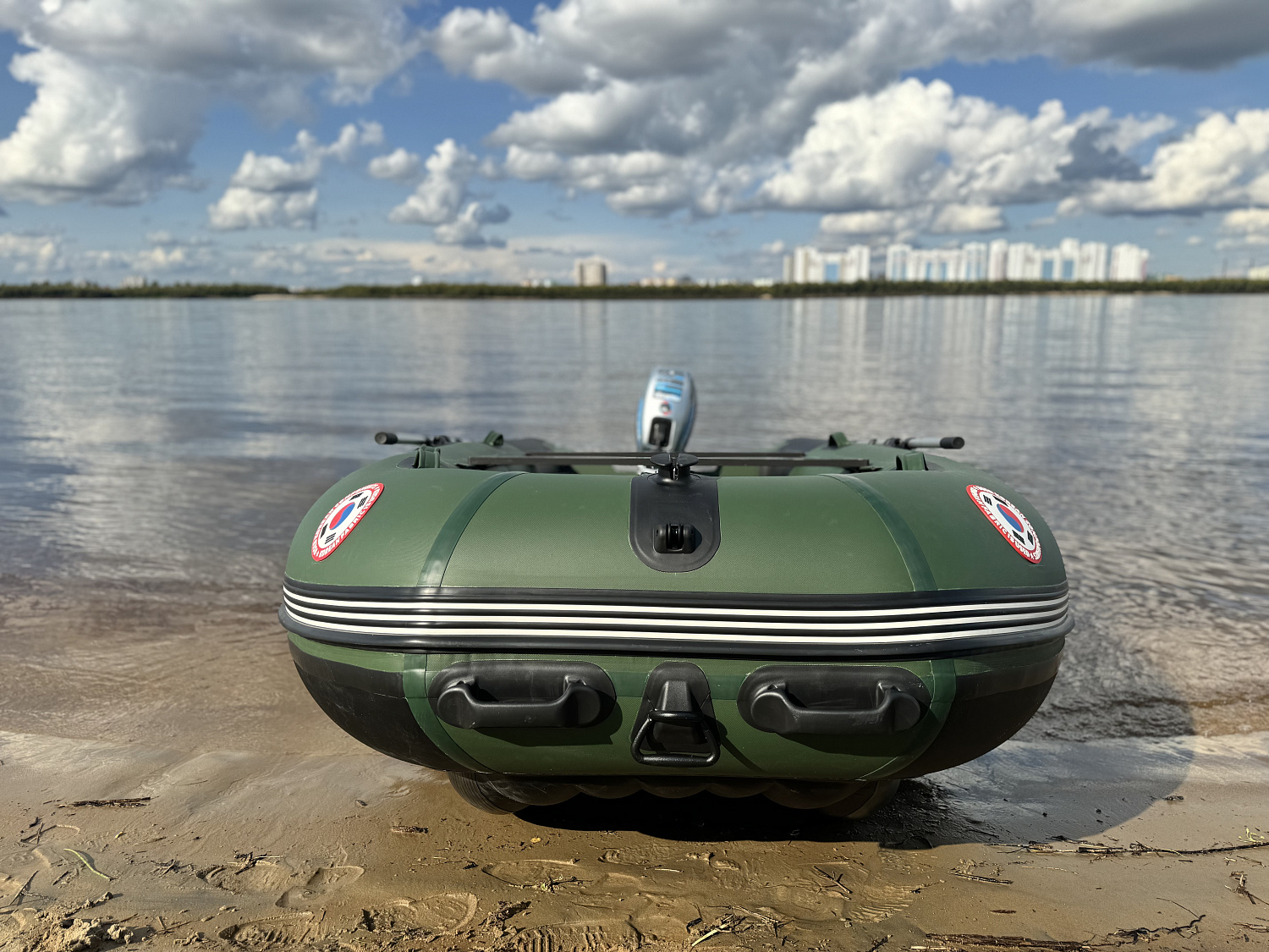 Лодка MISHIMO BIG FLOOR 400 в Новосибирске