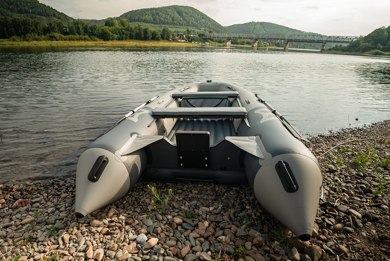 Лодка MISHIMO RIVER JET 390 под водомет в Новосибирске