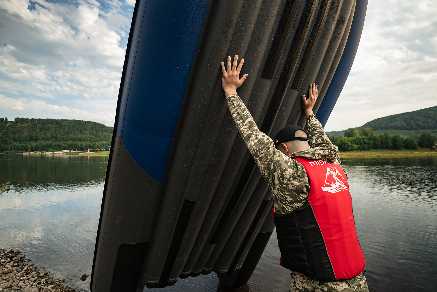 Лодка MISHIMO RIVER FJET PRO 410  под водомет в Новосибирске