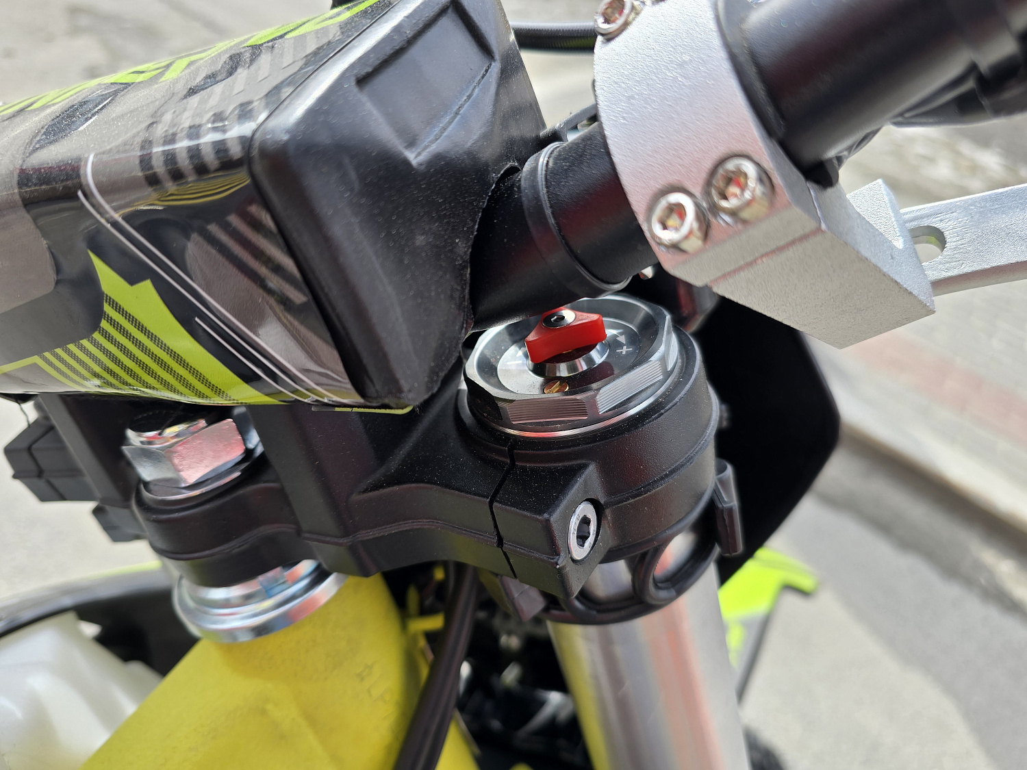 Кроссовый мотоцикл PROMAX INFERNO 380 (4 valves, 5 gears) в Новосибирске